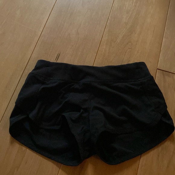 Black Ivivva girls athletic shorts - Picture 1 of 4